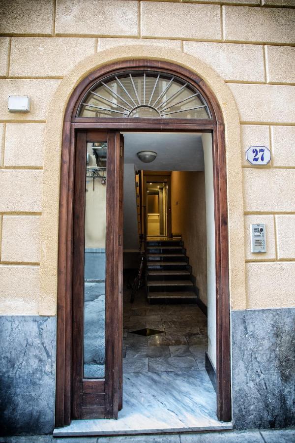 Sol&luna 1909 Tourist Location In Old Town Apartment Palermo